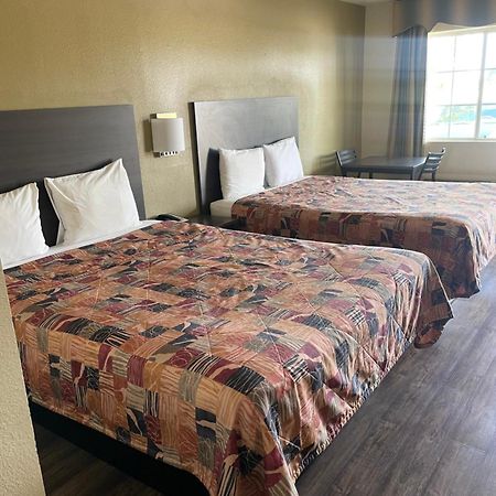 Relax Inn Marlin エクステリア 写真